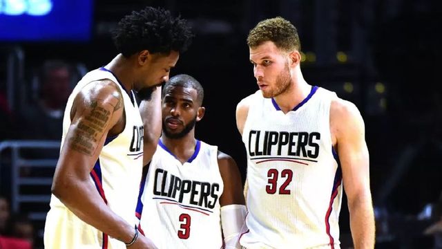 掘金约基奇豪取三双助球队连胜（约基奇砍三双，率掘金豪取连胜）