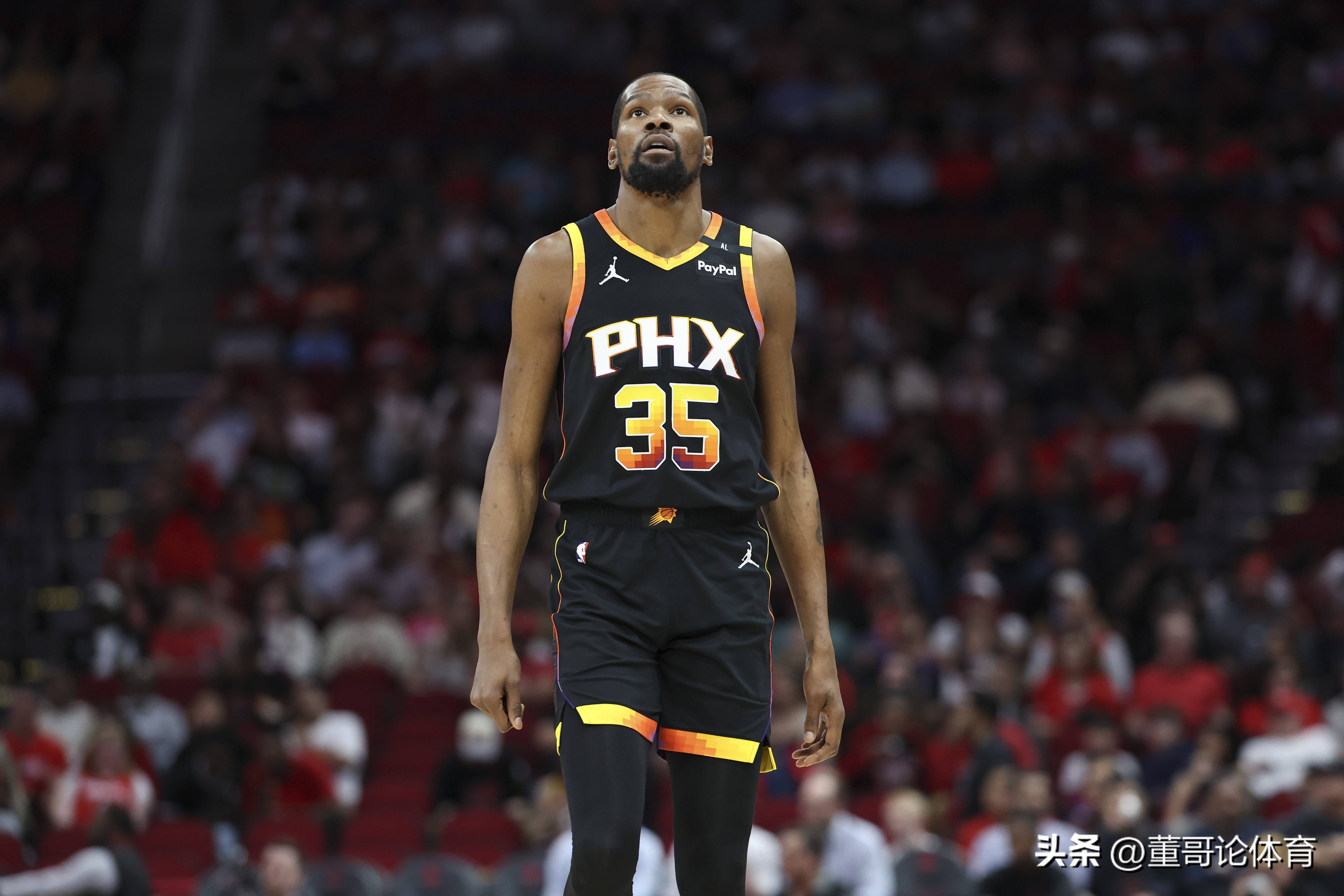 斯帕莱蒂与孔蒂的第一次正式对决，尤文决定比赛当天才抵达那不勒斯（孔蒂与斯帕莱蒂首次正式交锋，尤文将于比赛日当天抵达那不勒斯）