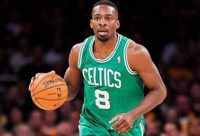 北京击剑队在全国青年锦标赛中斩获7金2银2铜（全国青年锦标赛上，北京击剑队收获7金2银2铜）