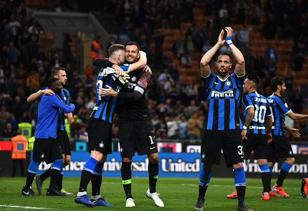 冲击足协杯冠军，纳萨里奥：我们一起迎接“最后一支舞”（冲击足协杯桂冠，纳萨里奥：让我们共赴最后之舞）