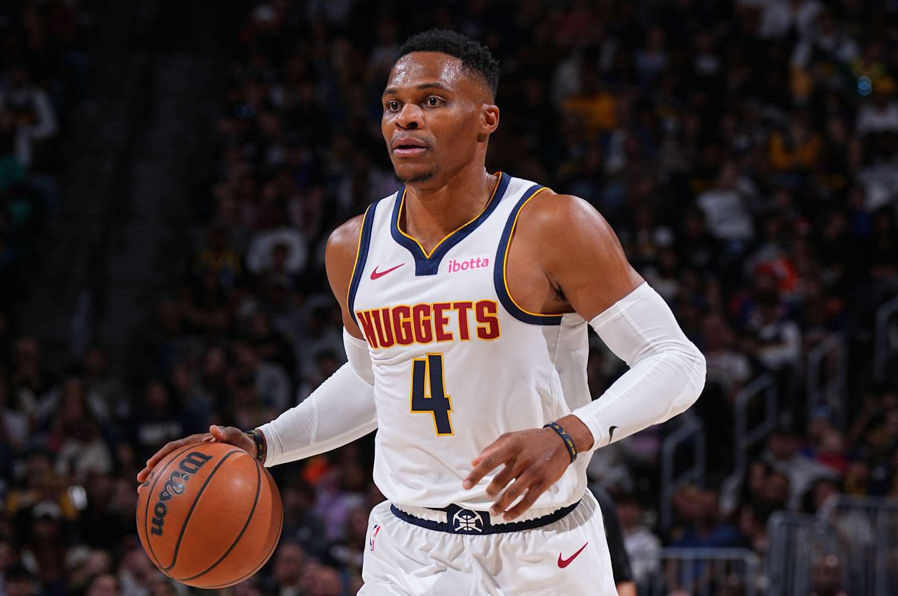 库库雷利亚：亚马尔无需理会批评；永远不能低估巴萨（库库雷利亚：亚马尔不必在意质疑，巴萨从不应被低估）