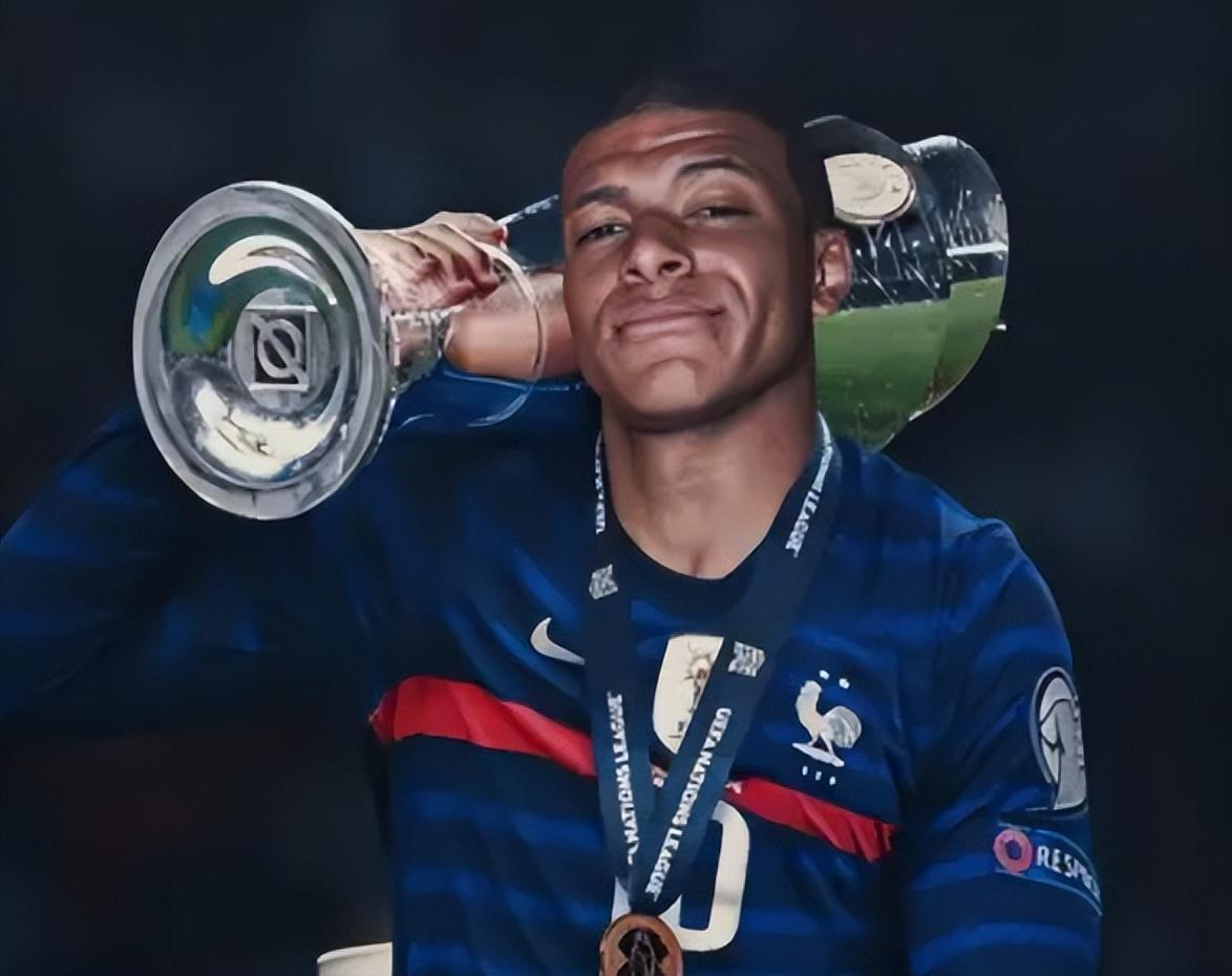 开拓者替补中锋投射出色，但防守和篮板表现令人堪忧（开拓者替补中锋投篮亮眼，防守与篮板成隐忧）