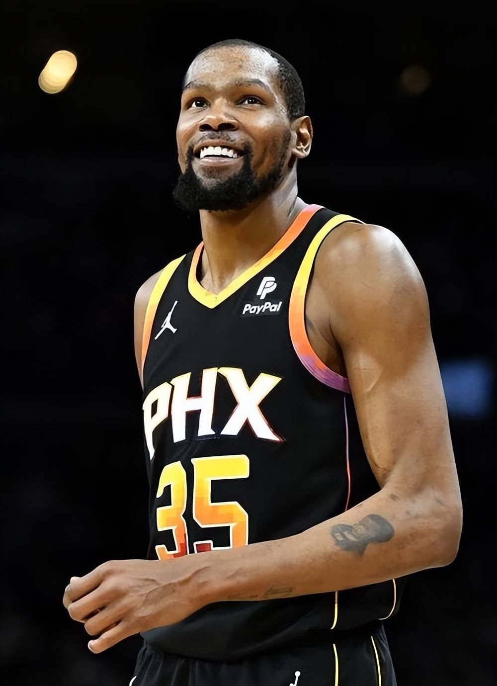 英媒：切尔西曾有机会200万英镑签塞梅尼奥，但为省钱放弃（英国媒体称切尔西曾可用200万英镑签下塞梅尼奥，因节省开支最终放弃）