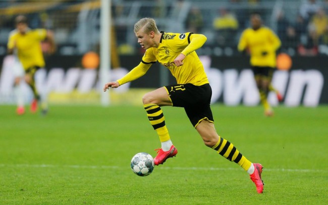 罗林斯32分6板14助 NBA雄鹿114-123不敌76人 马克西54分（马克西砍54分，罗林斯32+6+14；76人123-114力克雄鹿）