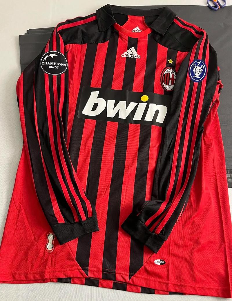 富保罗：我曾提前透露JR被送至骑士 当时我们知道勒布朗能搞定他（富保罗称曾预告JR加盟骑士：当时我们笃定勒布朗能收服他）