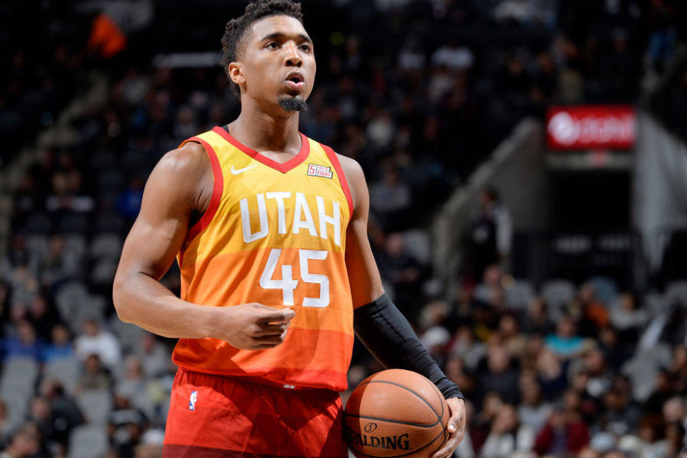 干净又卫生！贝克汉姆晒印度行学习制作美食视频（清爽又放心！贝克汉姆印度之旅晒学做美食视频）