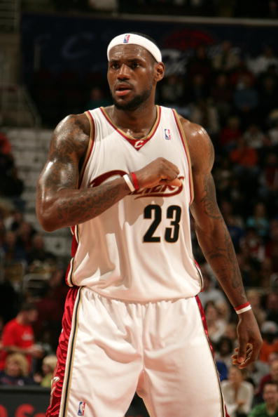 半场战报：维罗纳0-1帕尔马，马特奥-佩莱格里诺破门（半场简报：帕尔马1-0领先维罗纳，马特奥-佩莱格里诺建功）