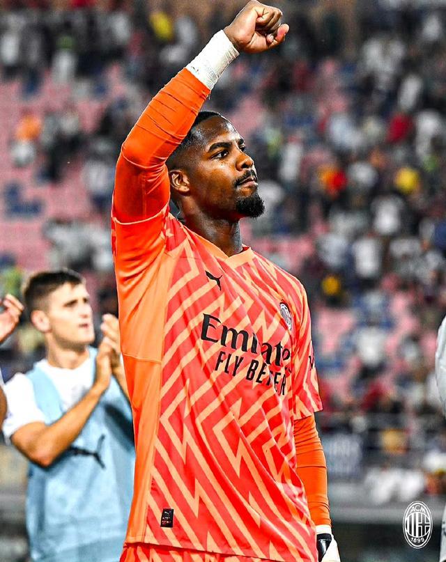 怎么理解皇马现在什么变化都没有了，阿隆索是在消极怠工吗？（如何看待皇马近况毫无起色？阿隆索是否在消极怠工？）