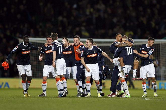 金畅质疑王钰栋经纪公司：德转错误的经纪人信息多了去了（金畅质疑王钰栋经纪团队：德转经纪人信息频现错误）